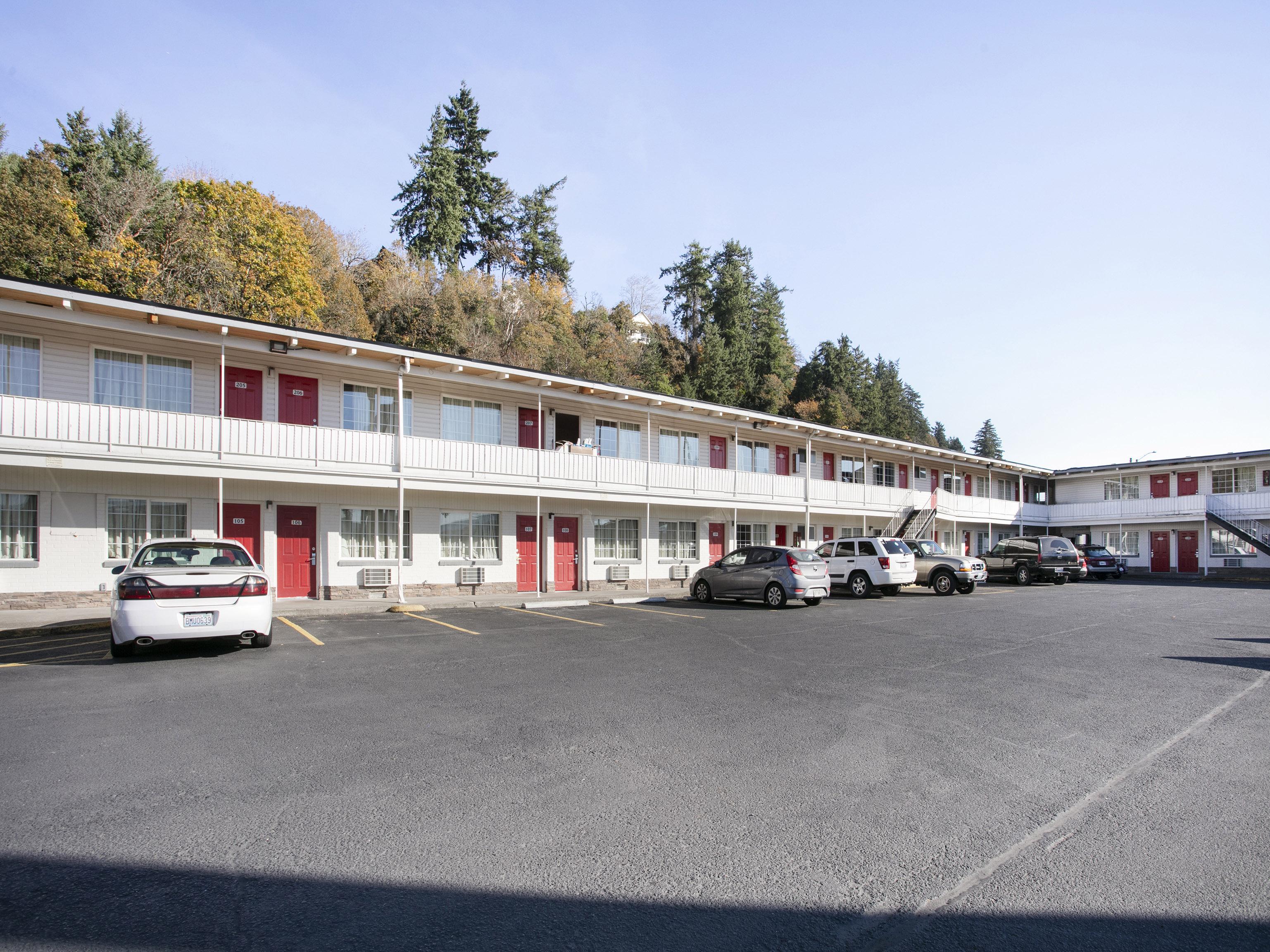 Oyo Hotel Kalama Exterior foto